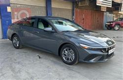 هیۆندای ئەلەنترا